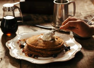 Patelnia do pancakes ułatwi śniadanie