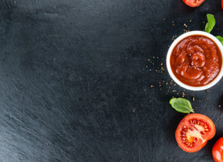 Łagodny czy pikantny – który ketchup ma więcej kalorii?