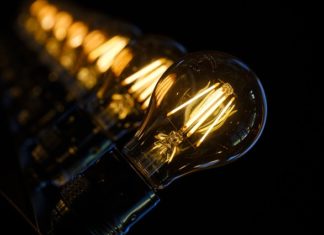 Lampy techniczne – co to jest i gdzie je stosować?