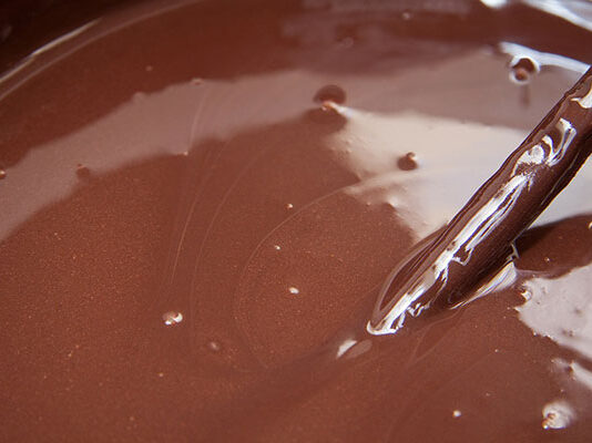 4 pomysły na szybkie desery z czekoladą