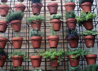 Czy muszę zgłosić budowę wiaty?