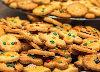Co pod masę cukrowa na tort? Co pod masę cukrowa na tort?