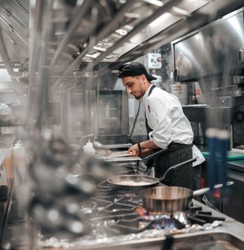 Standardy i technologie wentylacyjne w profesjonalnej gastronomii